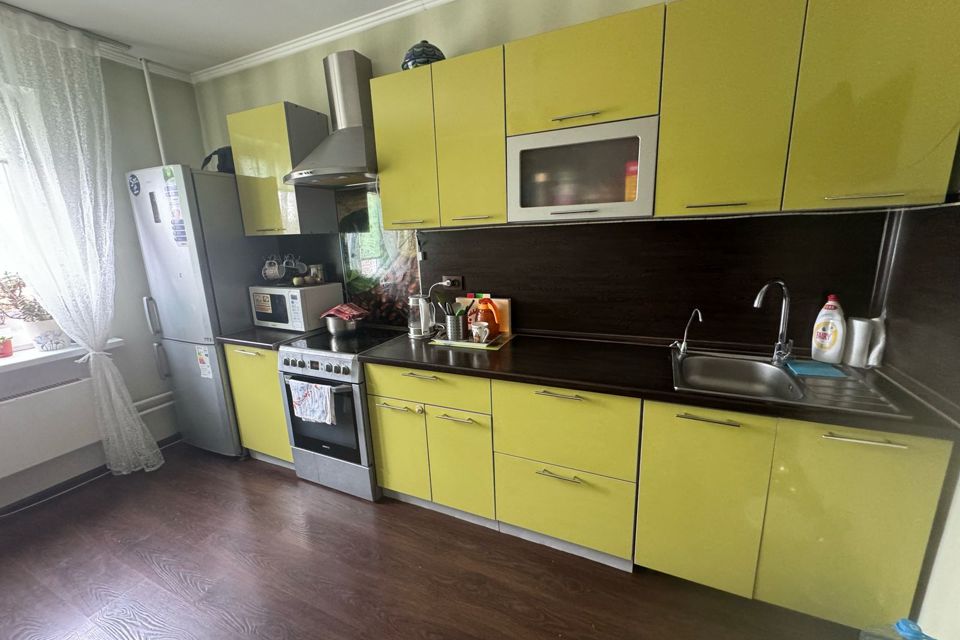 Продаётся 1-комнатная квартира, 39.3 м²