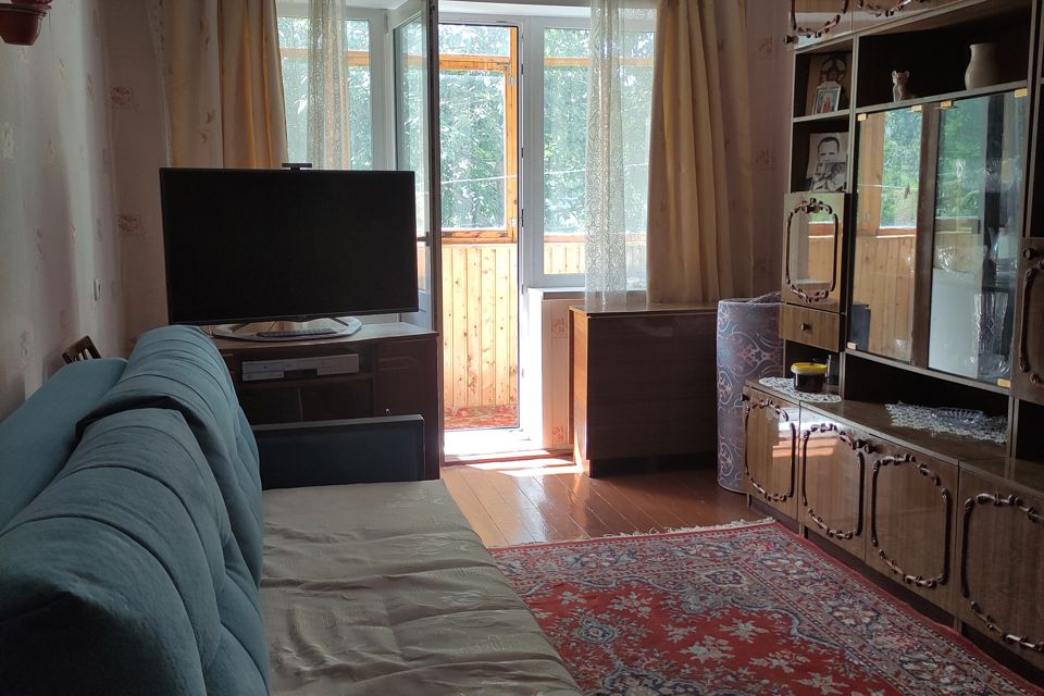 Продаётся 3-комнатная квартира, 62.7 м²