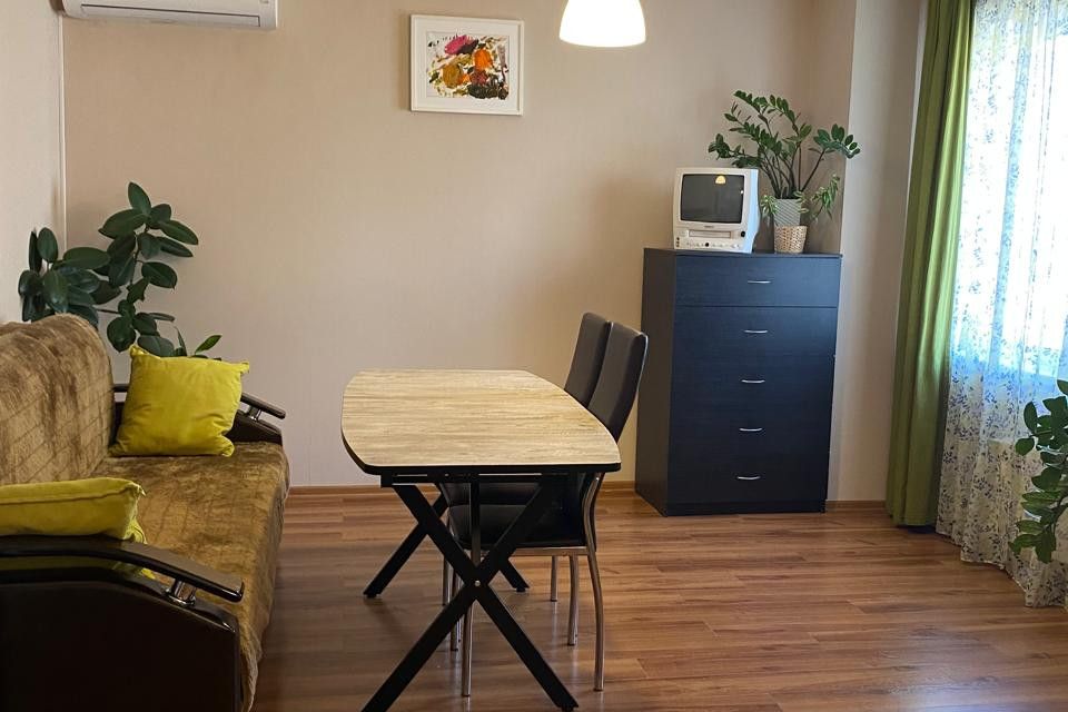 Продаётся 3-комнатная квартира, 66.2 м²