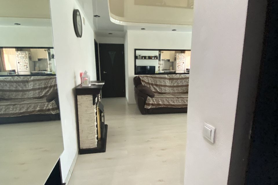 Продаётся 3-комнатная квартира, 55.3 м²