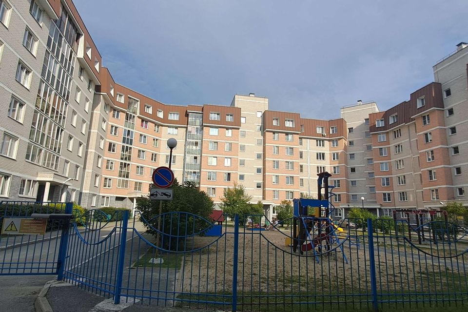 Продаётся 2-комнатная квартира, 66.5 м²