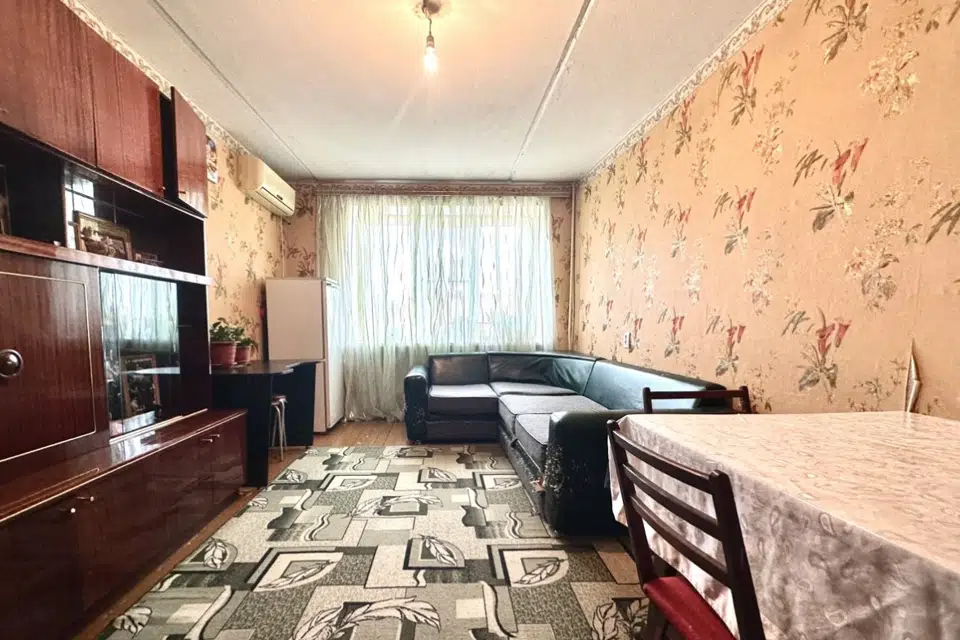 Продаётся 2-комнатная квартира, 48.4 м²