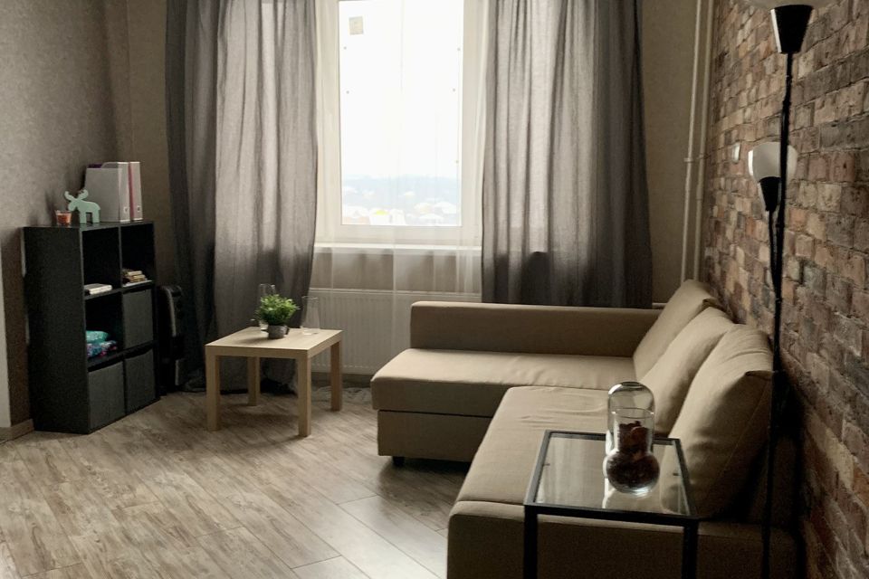 Сдаётся 1-комнатная квартира, 43 м²