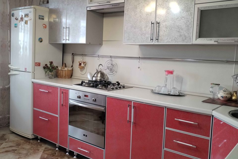 Продаётся 2-комнатная квартира, 72 м²