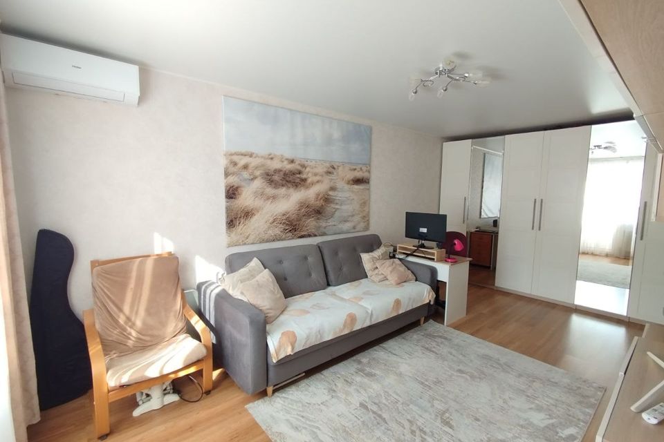 Продаётся 2-комнатная квартира, 54.8 м²
