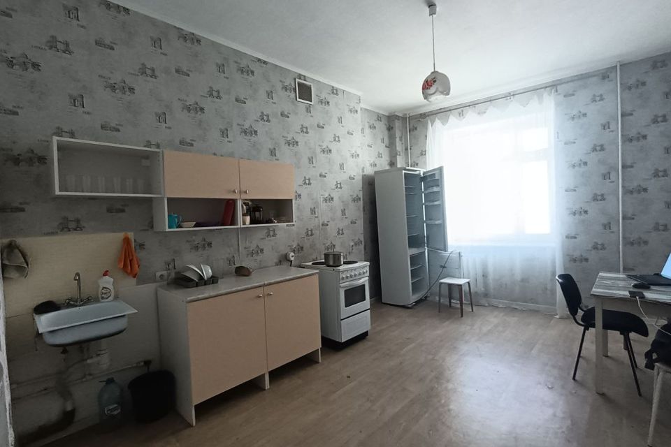 Сдаётся 2-комнатная квартира, 72 м²