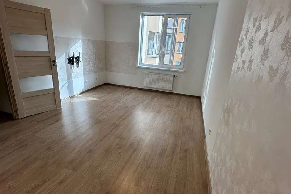 Продаётся 2-комнатная квартира, 63.6 м²