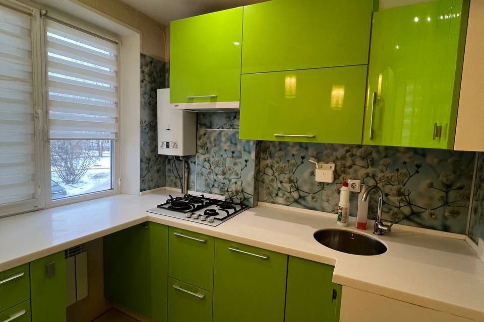 Продаётся 3-комнатная квартира, 61.2 м²