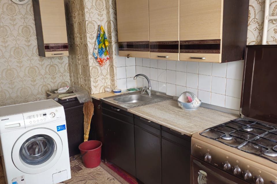 Продаётся 3-комнатная квартира, 58.1 м²