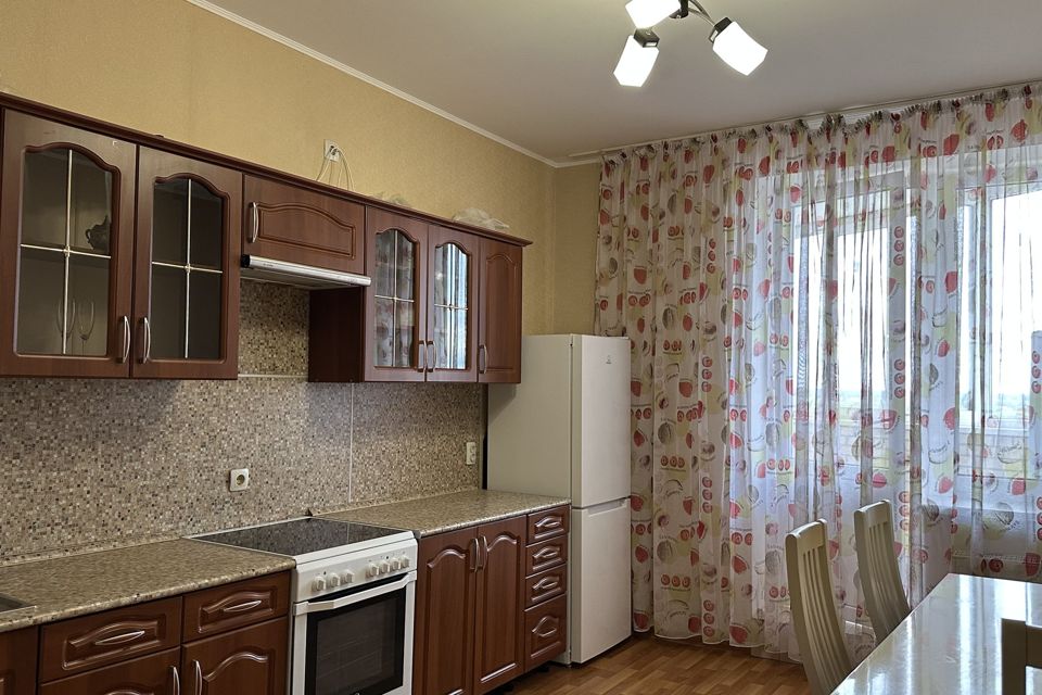Продаётся 2-комнатная квартира, 61.3 м²