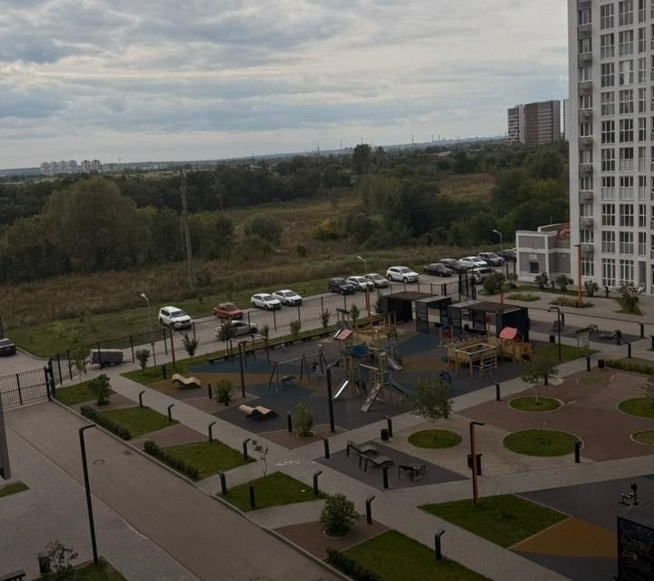 Продаётся 2-комнатная квартира, 60.4 м²