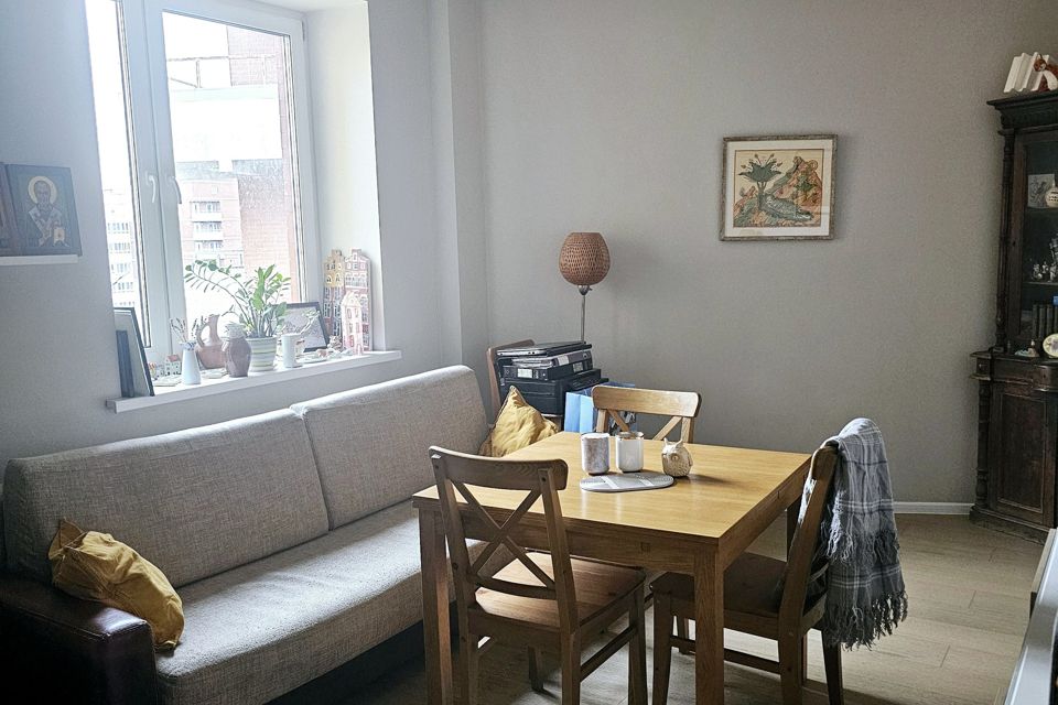 Продаётся 2-комнатная квартира, 62 м²