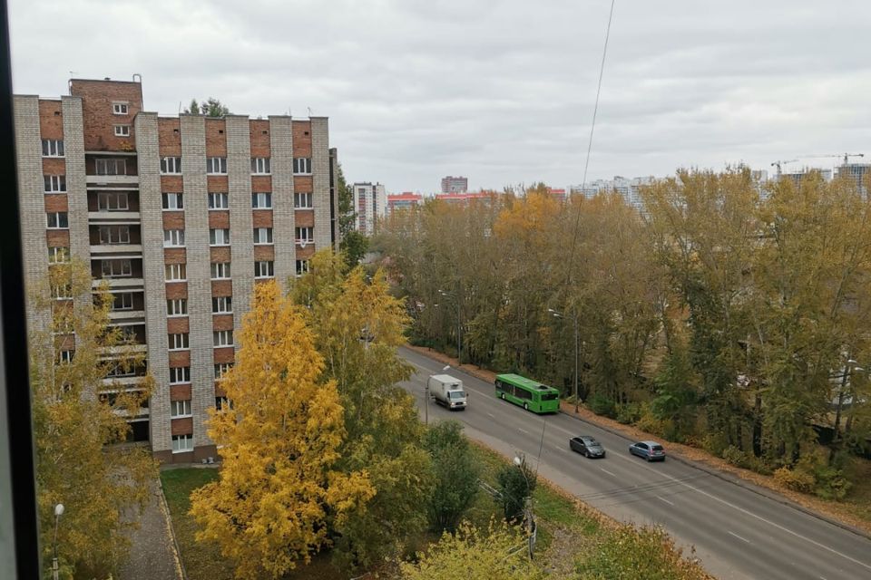 Продаётся 1-комнатная квартира, 42.6 м²