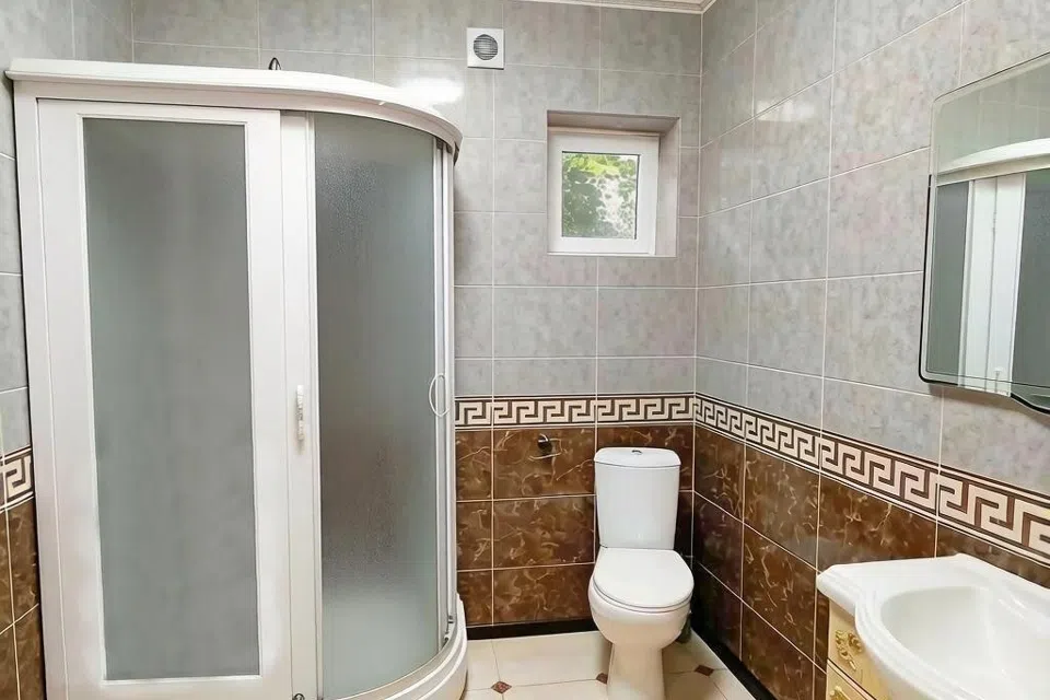 Продаётся 1-этажный дом, 110 м²