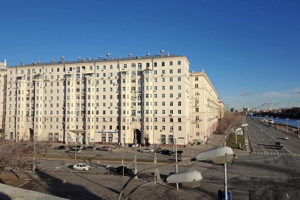 Продаётся 2-комнатная квартира, 60.1 м²