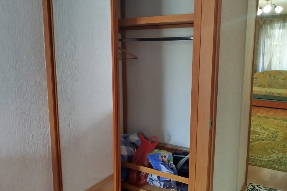 Продаётся 3-комнатная квартира, 55.2 м²