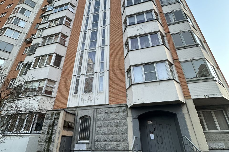 Продаётся 1-комнатная квартира, 37.6 м²