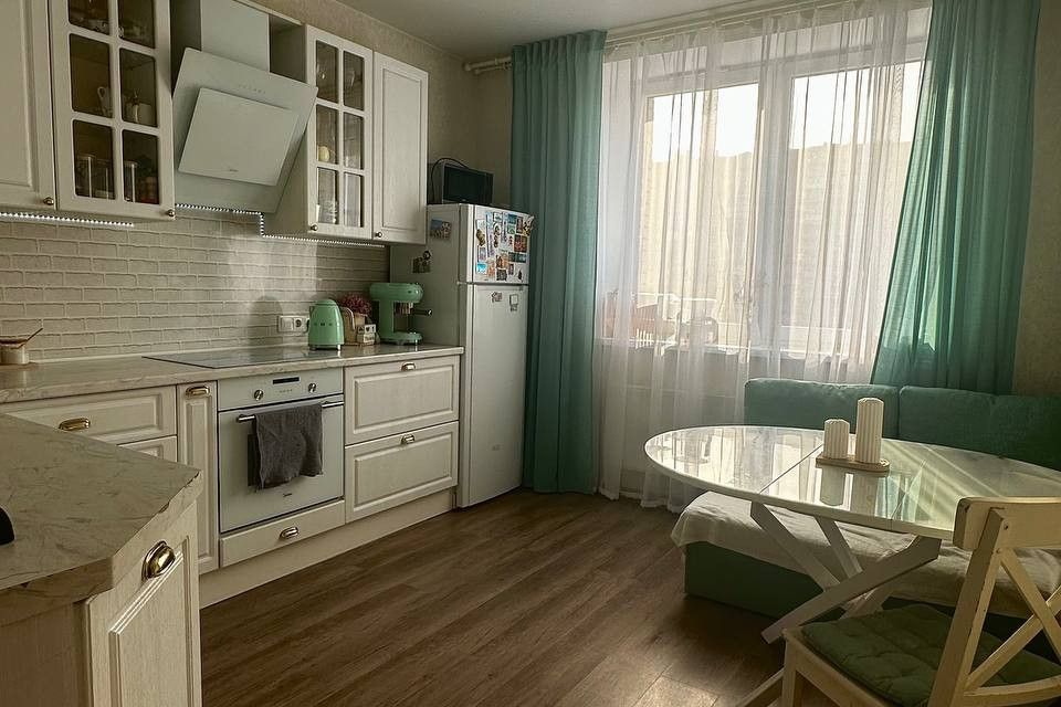 Продаётся 2-комнатная квартира, 56.7 м²