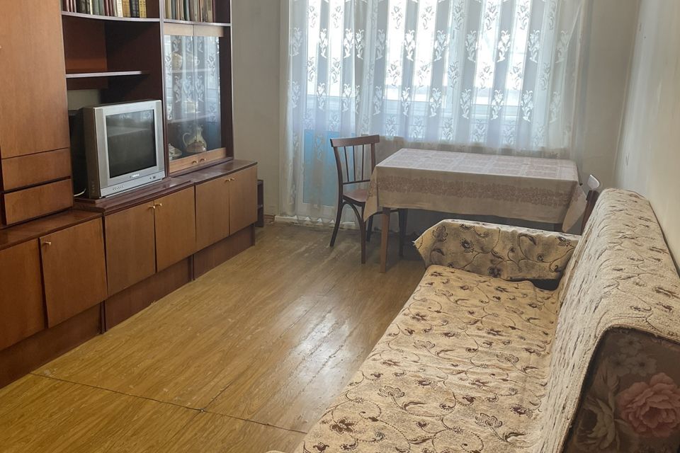 Продаётся 2-комнатная квартира, 48.5 м²