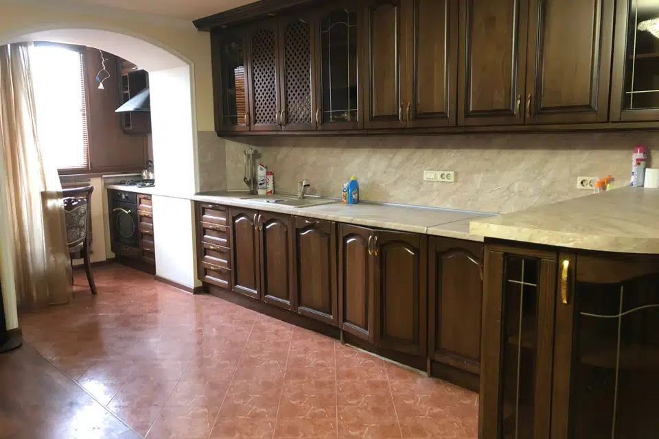 Продаётся 2-комнатная квартира, 87 м²