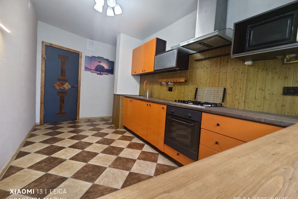 Продаётся 3-комнатная квартира, 68.8 м²