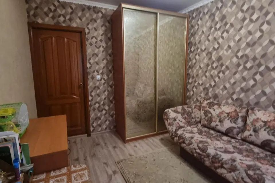 Продаётся 3-комнатная квартира, 60 м²