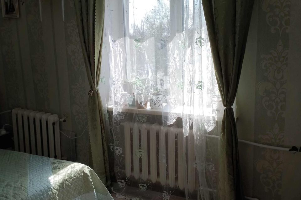 Продаётся 3-комнатная квартира, 50.2 м²