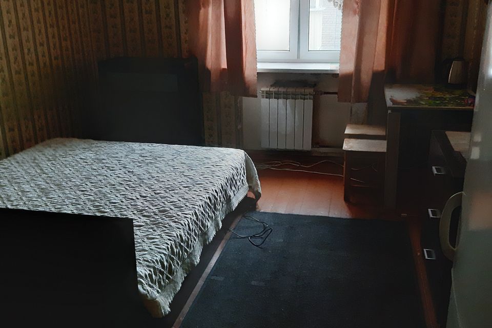 Продаётся комната в 3-комн. квартире, 14.2 м²