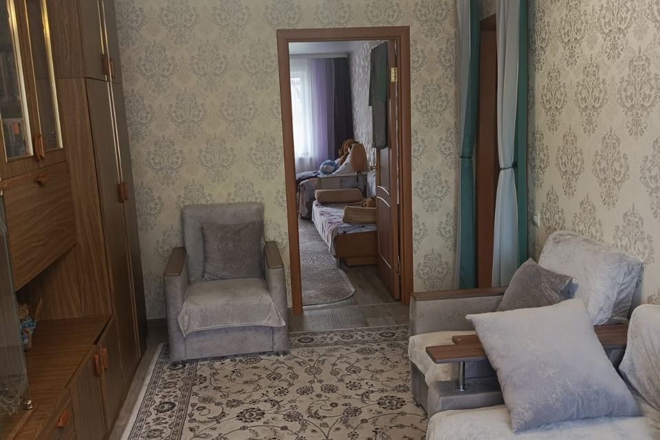 Продаётся 3-комнатная квартира, 56 м²
