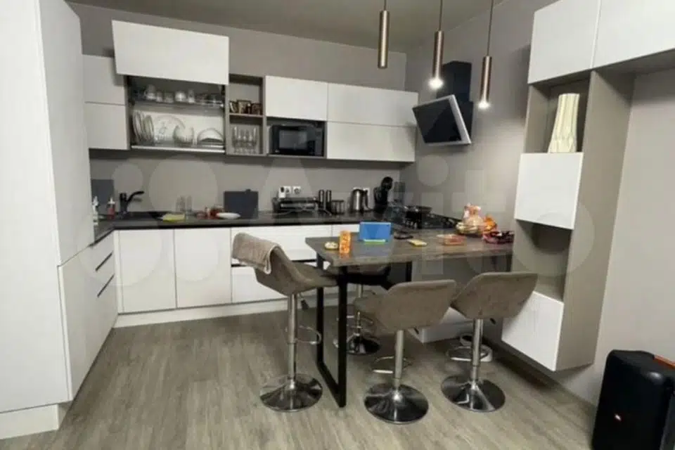 Продаётся 3-комнатная квартира, 60.2 м²