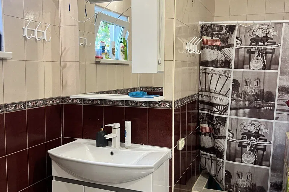 Продаётся 1-этажный дом, 100 м²