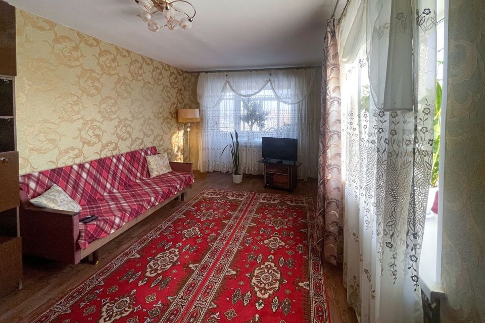 Продаётся 2-комнатная квартира, 42.8 м²