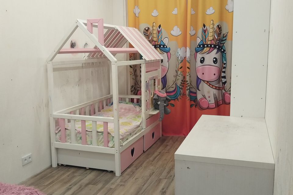 Продаётся 2-комнатная квартира, 54.7 м²
