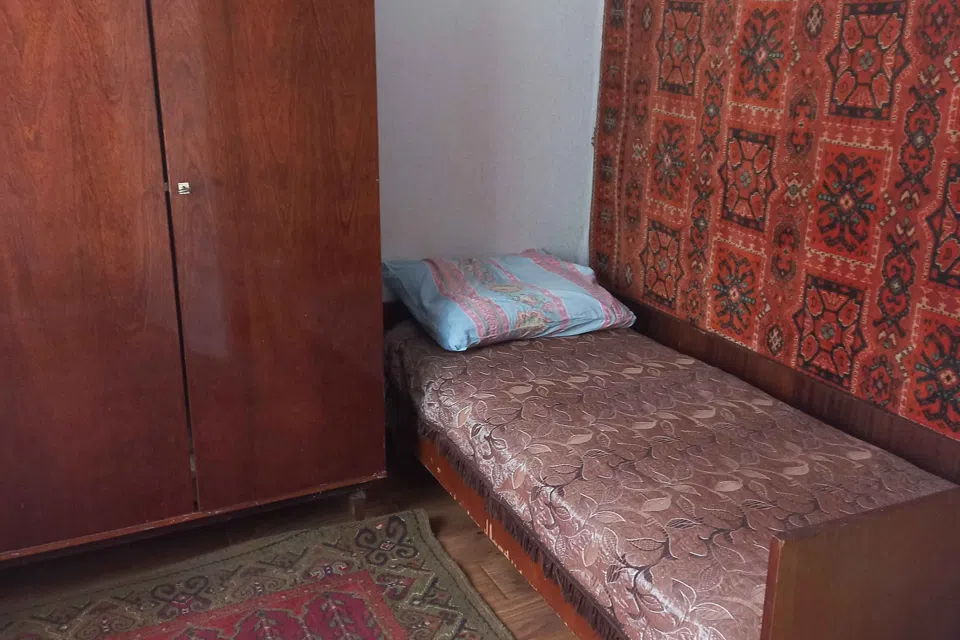 Продаётся 3-комнатная квартира, 43 м²
