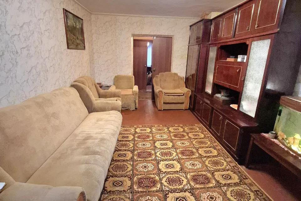 Продаётся 4-комнатная квартира, 94 м²
