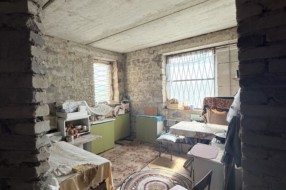 Продаётся 2-этажный дом, 200 м²