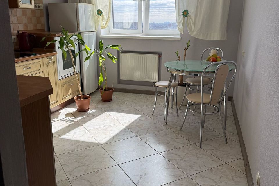 Продаётся 1-комнатная квартира, 43.9 м²