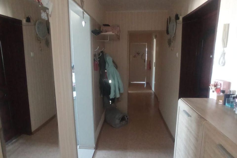Продаётся 3-комнатная квартира, 72.7 м²