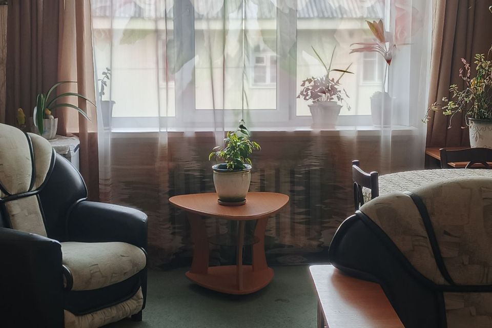 Продаётся 3-комнатная квартира, 59.5 м²