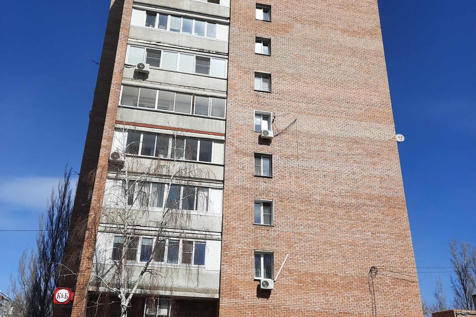 Продаётся 1-комнатная квартира, 38 м²