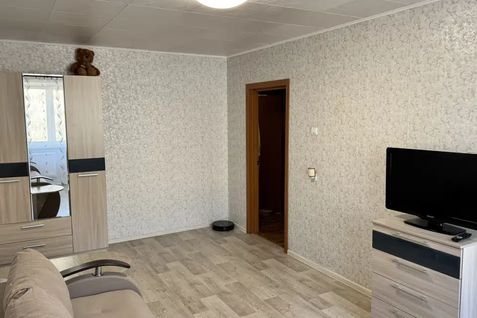Продаётся 3-комнатная квартира, 67.8 м²