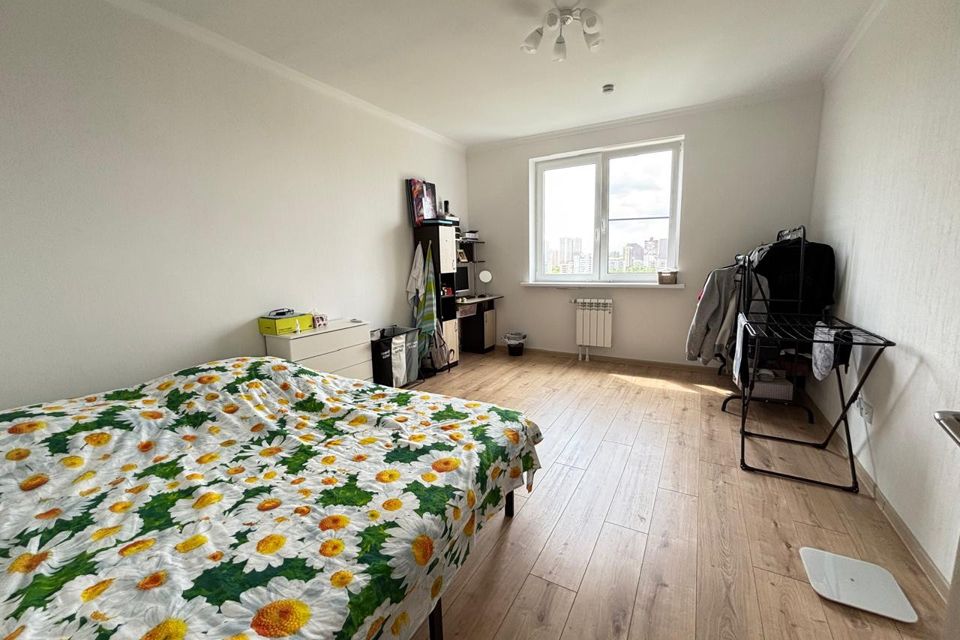 Продаётся 3-комнатная квартира, 72.3 м²