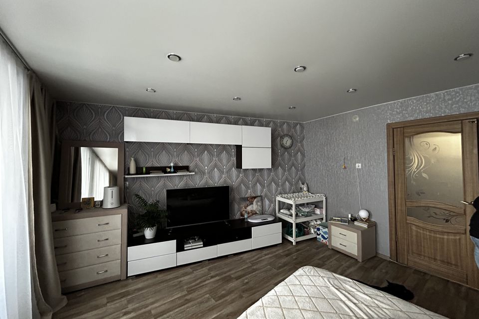 Продаётся 2-комнатная квартира, 61.9 м²