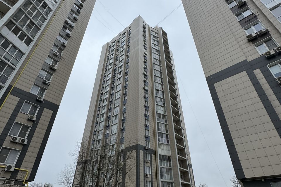 Продаётся 2-комнатная квартира, 72.4 м²