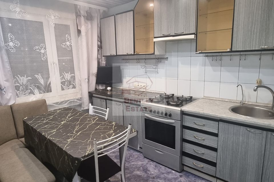 Продаётся 3-комнатная квартира, 63.9 м²