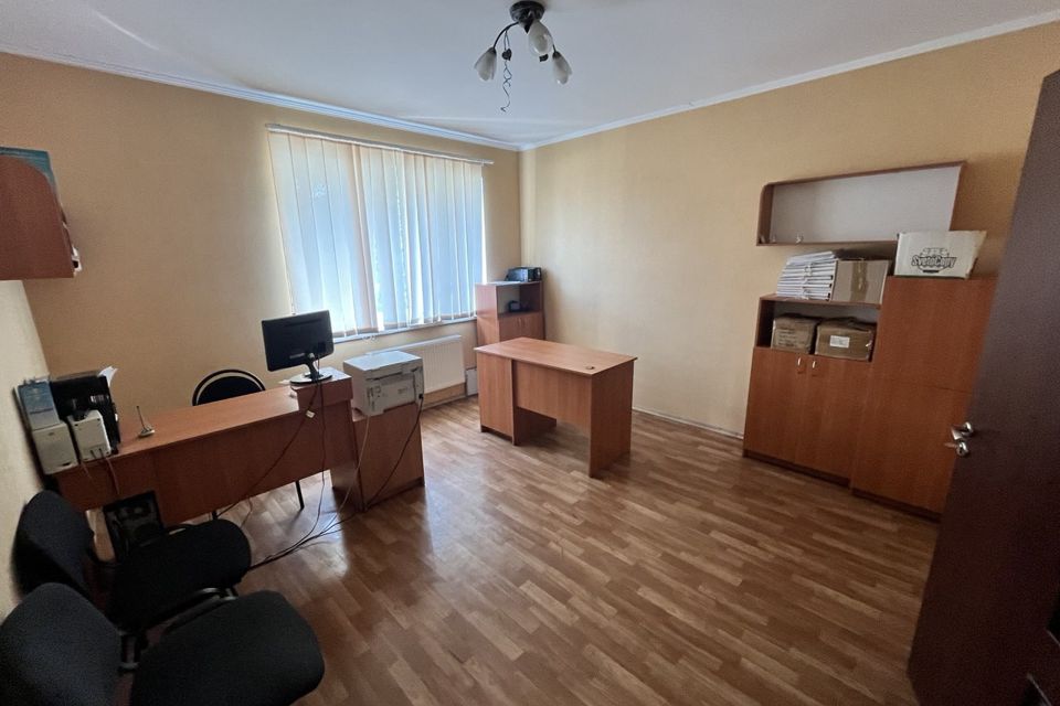 Продаётся офис, 485 м²