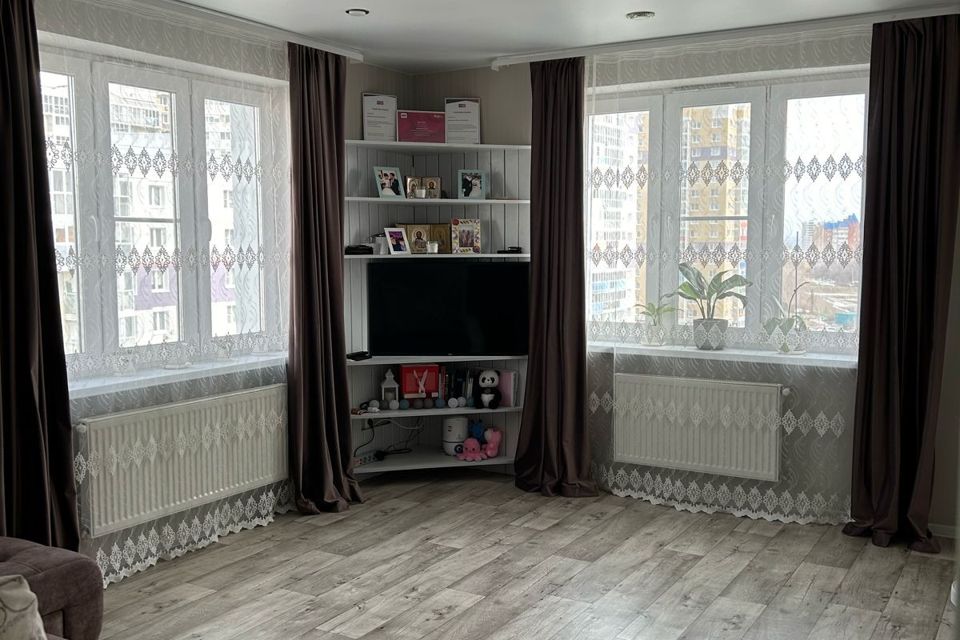 Продаётся 1-комнатная квартира, 43 м²