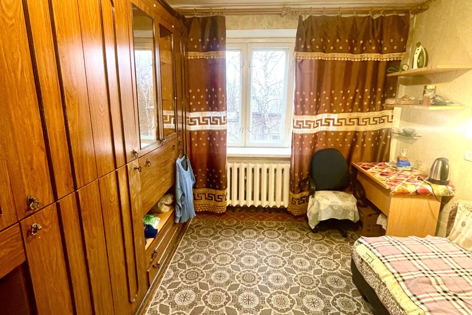 Продаётся комната в 1-комн. квартире, 13 м²