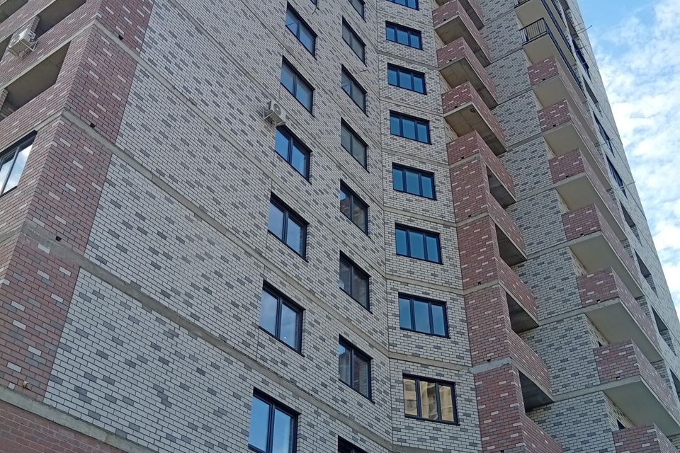 Продаётся 2-комнатная квартира, 59.8 м²