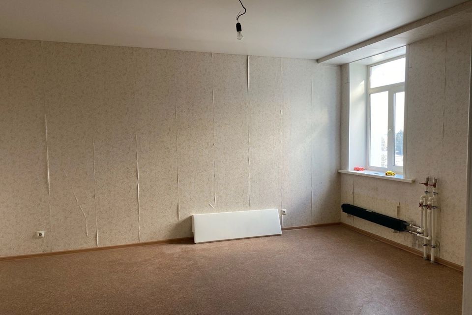 Продаётся 2-комнатная квартира, 60.7 м²